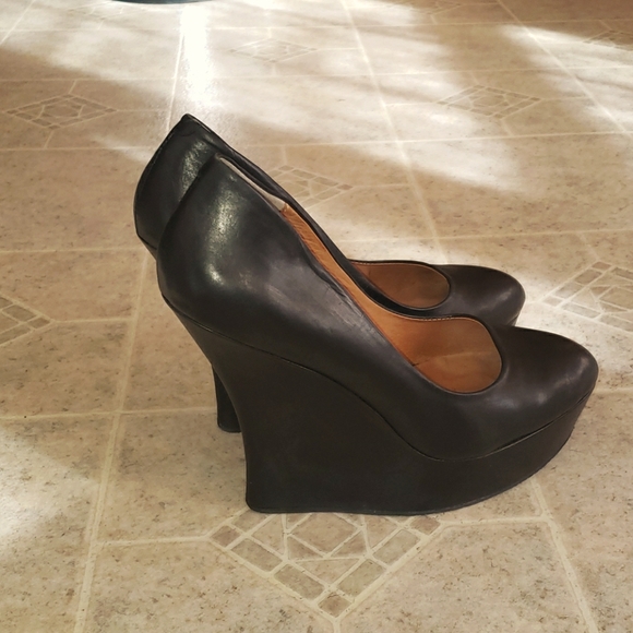 L.A.M.B. Shoes - L.A.M.B.  real leather wedge platform pumps. EUC SIZE 9.5